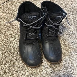 SPERRY QUILTED DUCK BOOTS